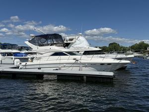 1997 Sea Ray 400 Sedan Bridge