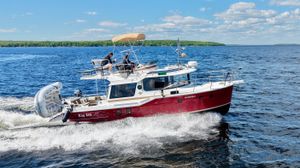 2017 Ranger Tugs R-29 CB