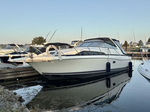 1998 Bayliner Avanti  3255 Sunbridge