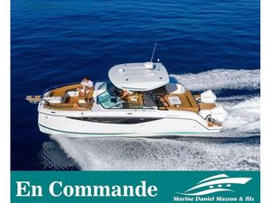 2026 Jeanneau TH 33