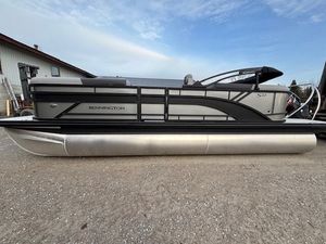 2026 Bennington 22SSR