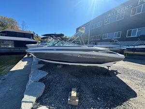 2018 Crownline 215SS
