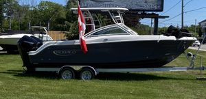 Robalo R247 2020