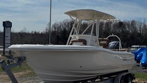 2026 Pioneer 222 Islander