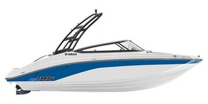 2026 Yamaha AR 195