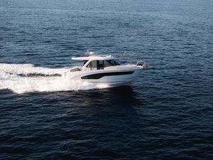 2026 Beneteau Antares 9