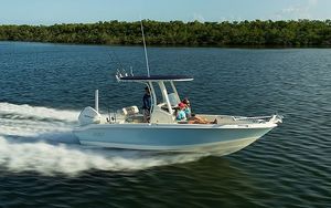 2026 Boston Whaler 220 Dauntless