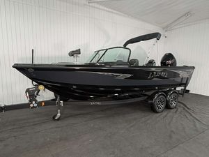 2026 Lund 1975 TYEE