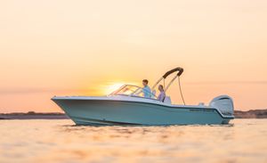 2026 Grady-White Freedom 215