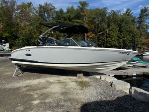 2021 Cobalt CS23 Surf