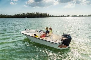 2026 Boston Whaler 170 Montauk