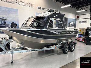 2025 Thunder Jet 185 Luxor 3/4 Hard Top Gun Metal Gray