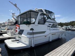 1988 Sea Ray 415 Aft Cabin