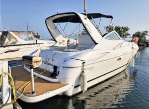 2002 Cruisers Yachts 3275 Express