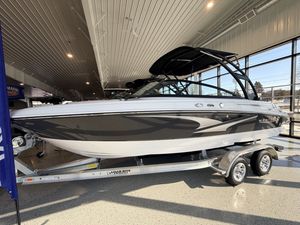 2025 Monterey M22