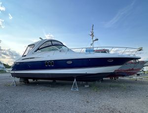 2006 Cruisers Yachts 420 Express