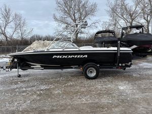 2003 Moomba Outback