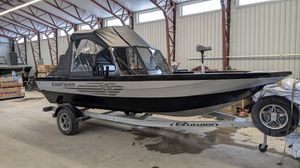 2026 KingFisher Warrior 1825 Sport in Tuxedo Black Suzuki DF150SS 
