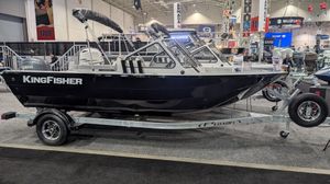 2026 KingFisher Falcon 16 in Tuxedo Black with Engine options