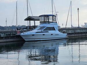 1988 Bayliner 3288/3270/3218 Motor Yacht