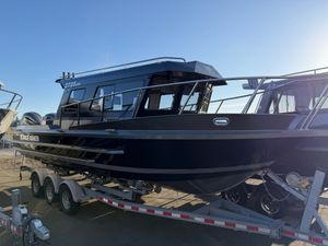 2026 KingFisher 2725 XRS Offshore