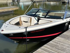 2016 Four Winns H210
