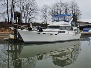 1989 Bayliner 3870