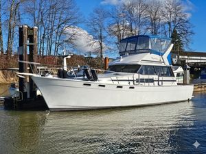 1989 Bayliner 3870