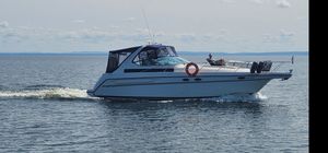 1998 Maxum 3700 SCR