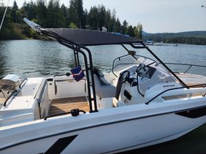 2023 Beneteau Flyer 8 Sundeck