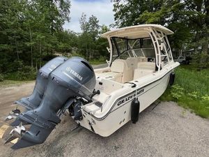 Grady-White Freedom 255 2022