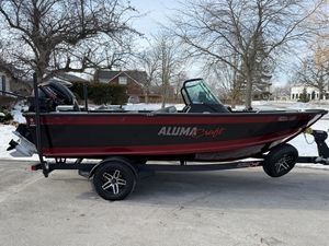 2023 Alumacraft Trophy