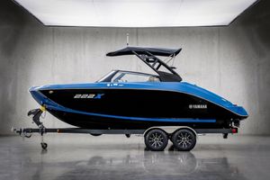 2026 Yamaha 222 XE