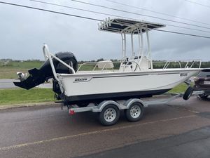 2023 Boston Whaler 190 Montauk