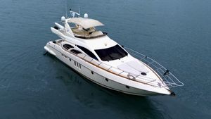 2004 Azimut 62