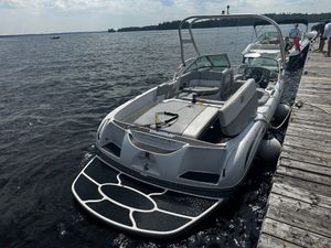 2007 Nautique SV 211