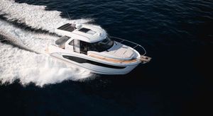 2026 Beneteau Antares 9 OB