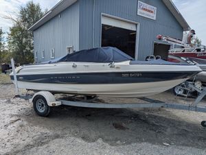 2002 Bayliner 175
