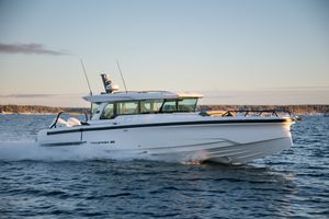 2026 Axopar 38 XC Aft Cabin