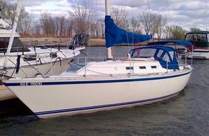 1984 CS Yachts 33