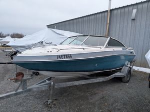 1989 Four Winns Freedom 180