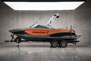 2016 Mastercraft X10