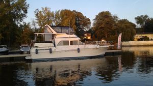 1986 Chris-Craft Catalina 426