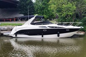 2010 Bayliner 335 Cruiser
