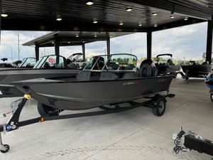 2026 Alumacraft Classic 165 Sport W/ 90 ELPT CT