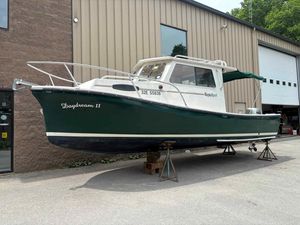 2002 MAGNA MARINE 2500 Sport