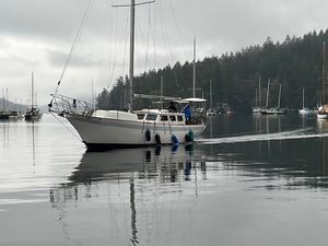 1982 Endurance 35