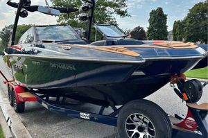 2021 Malibu 24 MXZ Wakesetter