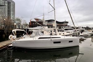2023 Beneteau Oceanis 34.1