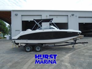 2019 Four Winns HD220